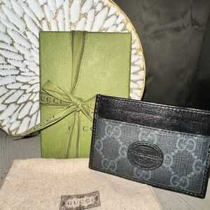 Authentic Gucci card case